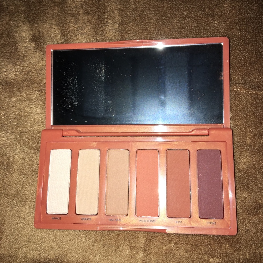 makeup - Picture 8 of 8